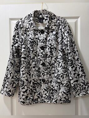 Elena Solano black and white print jacket